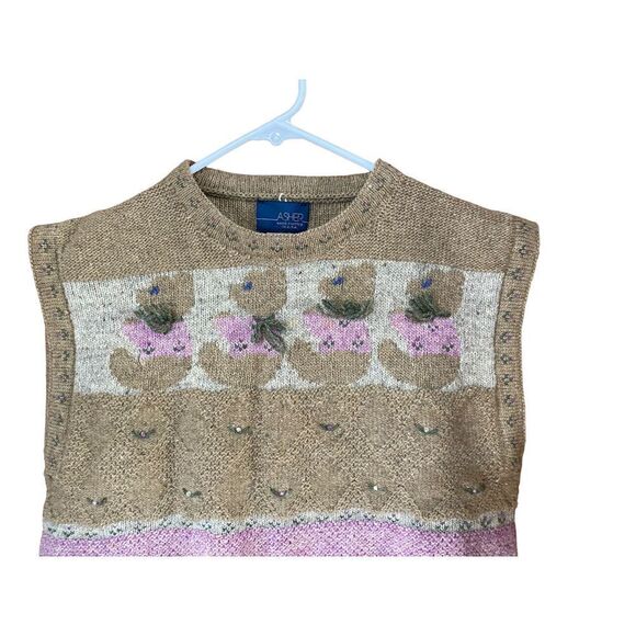 NWT Womens vintage Asher hand knitted wool teddy bear sweater vest size M - Picture 2 of 6